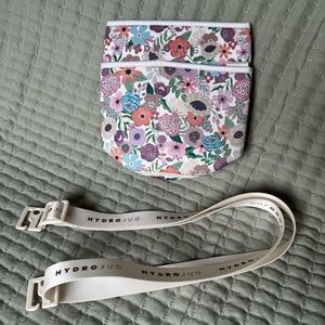 Hydrojug Pro Sleeve with Carry Strap